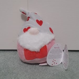 Remy 5 inch valentines squish